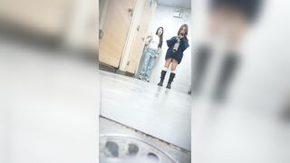 █Magic Hands█ プレミアムCP：「女神シリーズ」（最高峰レベル、完璧な無毛美少女が自らのマンコを指で弄る）［「That Room」オリジナル版］ toilet 3 06