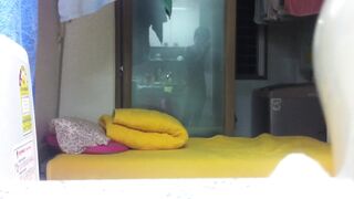 (한국야동) 같은 대학교 선배랑 눈맞아서 떡치는 일명 노란이불녀 korean porn vip