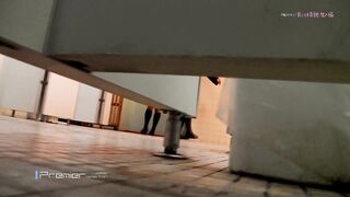 第三体育館洗面所盗撮 新角度と至近距離でJKたちを次々と盗撮!! voyeur jp 160526