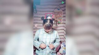 イマドキで可愛いCちゃんが油断しておっ◯い見せちゃう voyeur jp 170526 02