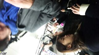 満員電車で逆さ撮り痴漢4 おさわりパンツずらし voyeur jp