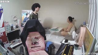 [신작] 여자친구가 갑자기 컴퓨터를 좀 봐도 되냐고 묻자 그는 당황했다. 남자친구는 여자친구와 거의 잠자리를 갖지 않았는데, 여자친구는 욕정에 korean porn vip ipcam