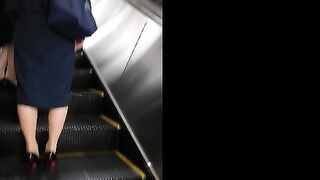 同僚と一緒生声あり 一流企業ol編 逆さの現場撮りno 310 voyeur jp 01