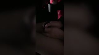 뭥미! 팬티 벗어주는 영화관 옆좌석 변녀 korean porn vip